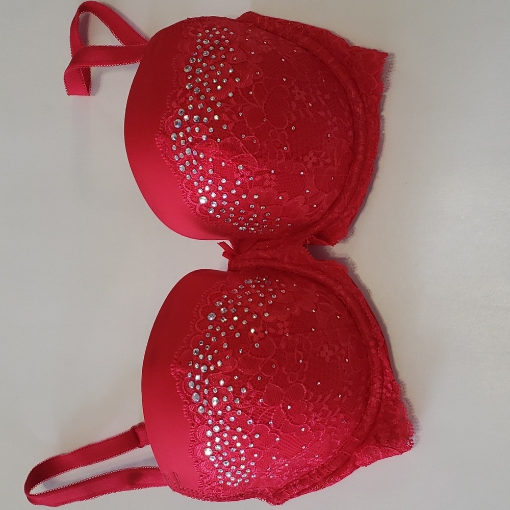 Victoria's Secret Dream Angels Demi size 32DDD Red EUC